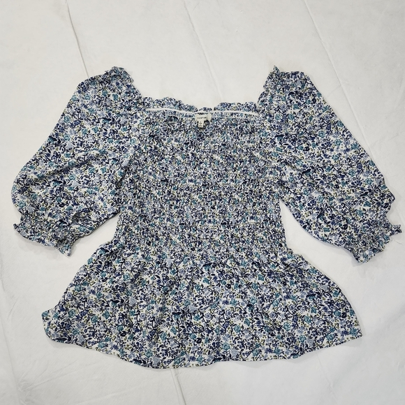 🌿Max studio size large smocked floral off shoulder - Picture 4 of 8